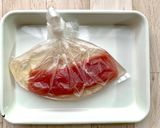 ポリ袋湯煎 まぐろのガーリックオイル漬け作り方1写真