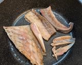 旨味濃縮！カンパチのあら汁作り方1写真