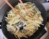 コテコテしつこいお味、じゃがいも牛肉炒め作り方3写真