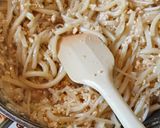 節約ランチ🌙鶏ひき肉ともやしの焼きうどん作り方7写真