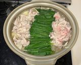 もつ幸の酢醤油で食べる！もつ鍋風豚バラ鍋作り方3写真