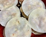 鶏ミンチとはんぺんで丸焼き餃子♪作り方4写真
