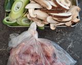 鶏もも肉と椎茸の中華風とろみ生姜スープ作り方1写真