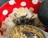 おむすび屋さん風！塩昆布と枝豆のおにぎり作り方1写真