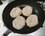 玉ねぎ麹の鶏豆腐きのこハンバーグ作り方5写真