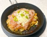 山芋と生ハムの温玉ユッケ風作り方7写真