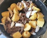 アスパラと新玉ねぎの肉じゃが作り方6写真