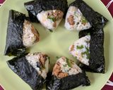 サバ味噌缶と岩下の新生姜のおにぎり作り方5写真