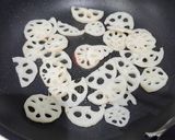 レンコンと豚肉の炒め作り方5写真