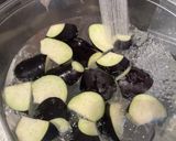鶏肉となすびの甘酢炒め作り方2写真