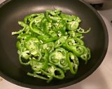 5分で完成のピーマンとしめじの副菜作り方1写真