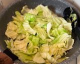キャベツ、もやし、鯖缶炒め作り方2写真
