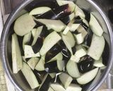 豚バラと茄子とピーマンの味噌炒め🫑🍆作り方2写真