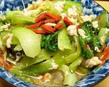 鶏ひき肉とチンゲン菜のピリ辛コンソメ蒸し作り方7写真