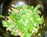 ガイパッバイカパオ■ガパオ飯☆鶏肉バジル作り方4写真