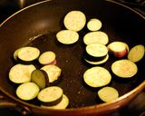 夏はサッパリと！ナスとしめじの冷製パスタ作り方3写真