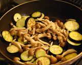 夏はサッパリと！ナスとしめじの冷製パスタ作り方4写真