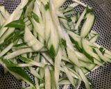 ささみときゅうりの梅肉和え作り方1写真