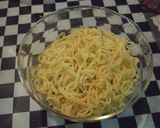 簡単「ワンタン麺」＠焼きそば用蒸し麺作り方3写真