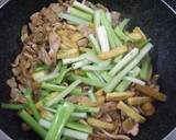 台湾客家料理★するめイカ豚の甘辛炒め作り方9写真