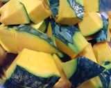 かぼちゃと鶏そぼろの煮物作り方1写真