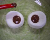 クッキーモンスターのキャラケーキ♫作り方20写真