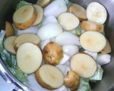 野菜の甘みギュッ！チキンのトマト煮込み作り方3写真