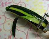 ズッキーニのカレーマヨ炒め作り方1写真