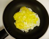 1人ランチに簡単ヘルシー♪梅あんの天津丼作り方3写真