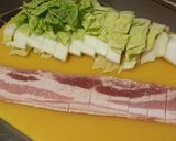 白菜とベーコンのお味噌汁作り方1写真