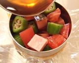 夏☆七夕に梅酒とオクラの冷たいゼリー寄せ作り方4写真