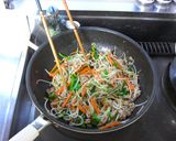 冷蔵庫の残り物で作る、あんかけ焼きそば！作り方3写真