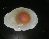ウチのお弁当☆柏餅みたいな目玉焼き☆作り方1写真