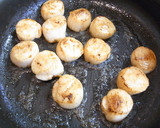 ホタテとアスパラの黒胡椒バター炒め作り方2写真