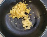 豚そぼろと赤しそ梅酢のとろろ和え作り方1写真