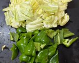 【簡単夕食】挽肉と野菜の甘酢炒め作り方1写真