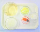 【離乳食中期】冬野菜と鮭のおかゆ作り方1写真