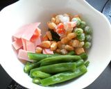 お弁当❤いんげんコーンのウェイパー炒め❤作り方1写真