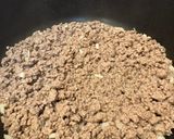 夕食に。ほくほくじゃが芋と挽肉ガーリック肉じゃが作り方4写真