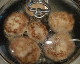 ニ度おいしい幸せキノコ煮込みハンバーグ☆作り方5写真