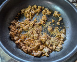 旨すぎ！きゅうりと豚挽肉カレー炒め作り方3写真