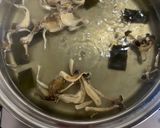 エビと牡蠣の塩麹レモン鍋!作り方1写真