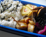 お弁当に♪ちくわウインナー巻き作り方3写真