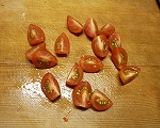 キュウリとトマトのピリ辛ごま醤油サラダ作り方2写真