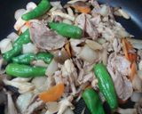 夏野菜と豚肉の炒め物♪作り方5写真