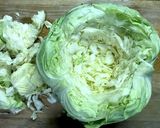 丸ごとキャベツの挽肉詰めコンソメスープ煮作り方1写真