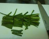 簡単おいしい！ニラ玉作り方1写真