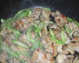 ☆鶏肉&しめじ&アスパラの炒め物☆作り方4写真