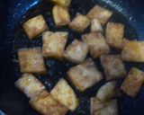 油揚げと、もやしと、きのこの炒め物作り方3写真