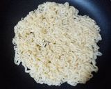 豚キャベツ炒めの塩ラーメン風焼きつけ麺作り方2写真